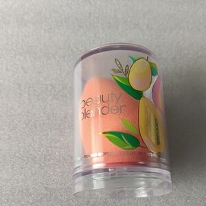 beautyblender Papaya Makeup Sponge